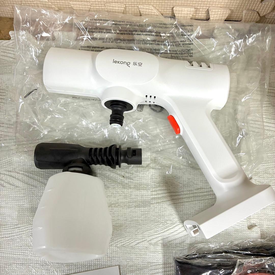 【新品同様✩】lekong コードレス高圧洗浄機セット♪