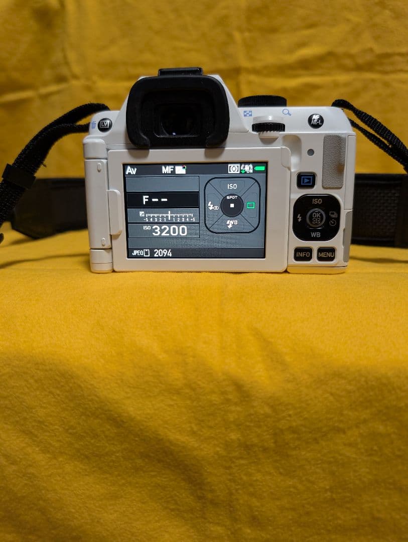 ペンタックス　k-s2レンズ２本セット