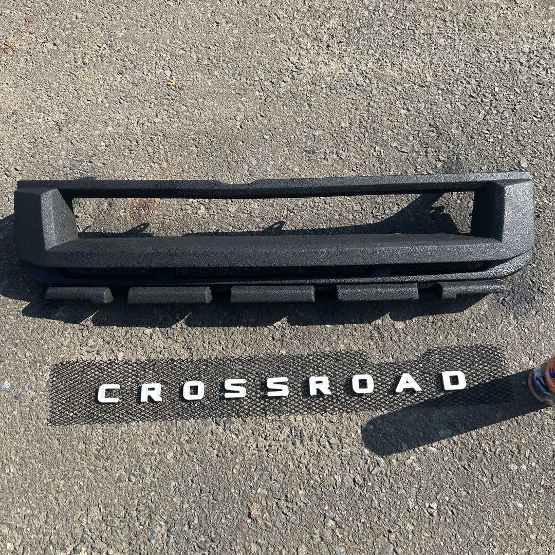 ホンダ　CROSSROAD 社外フロントグリル