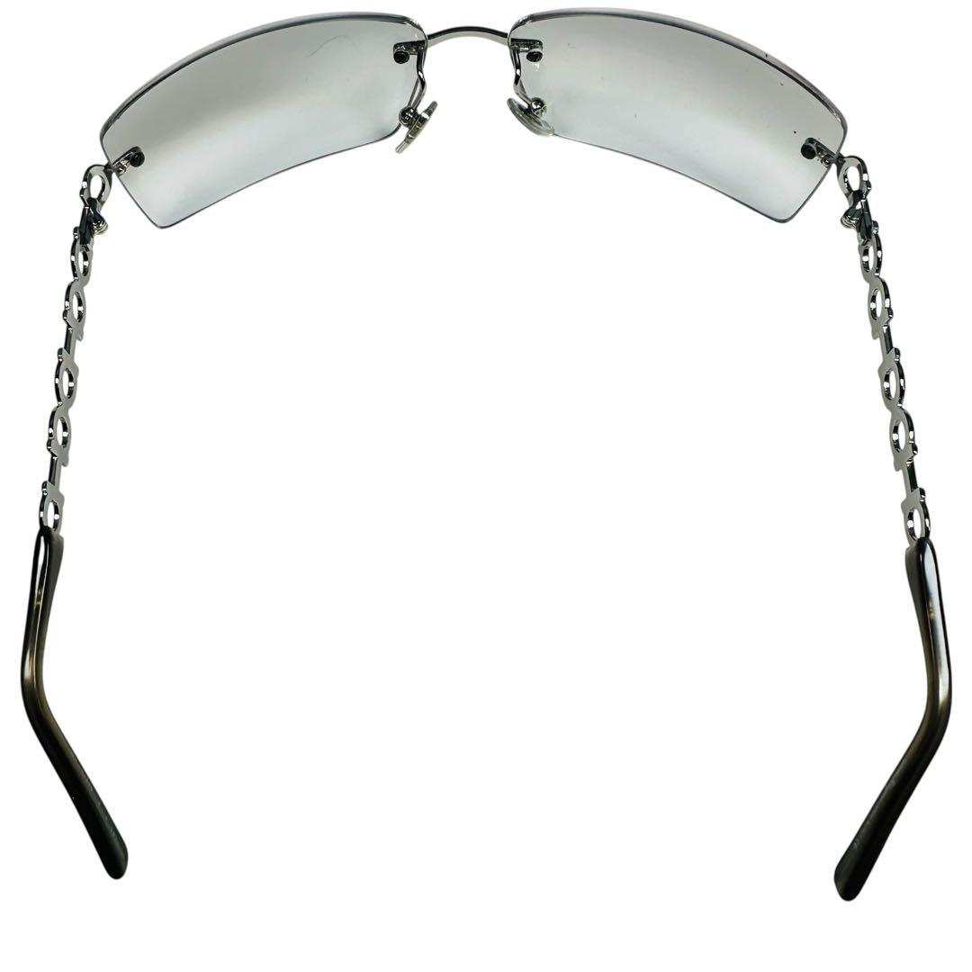 極美品 フェラガモ サングラス ガンチーニ 希少ロゴテンプル シルバー　1045