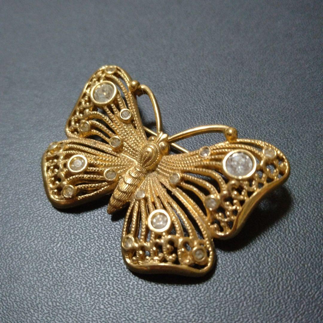 Christian Dior　蝶のブローチ　ヴィンテージ　フィリグリーデザイン