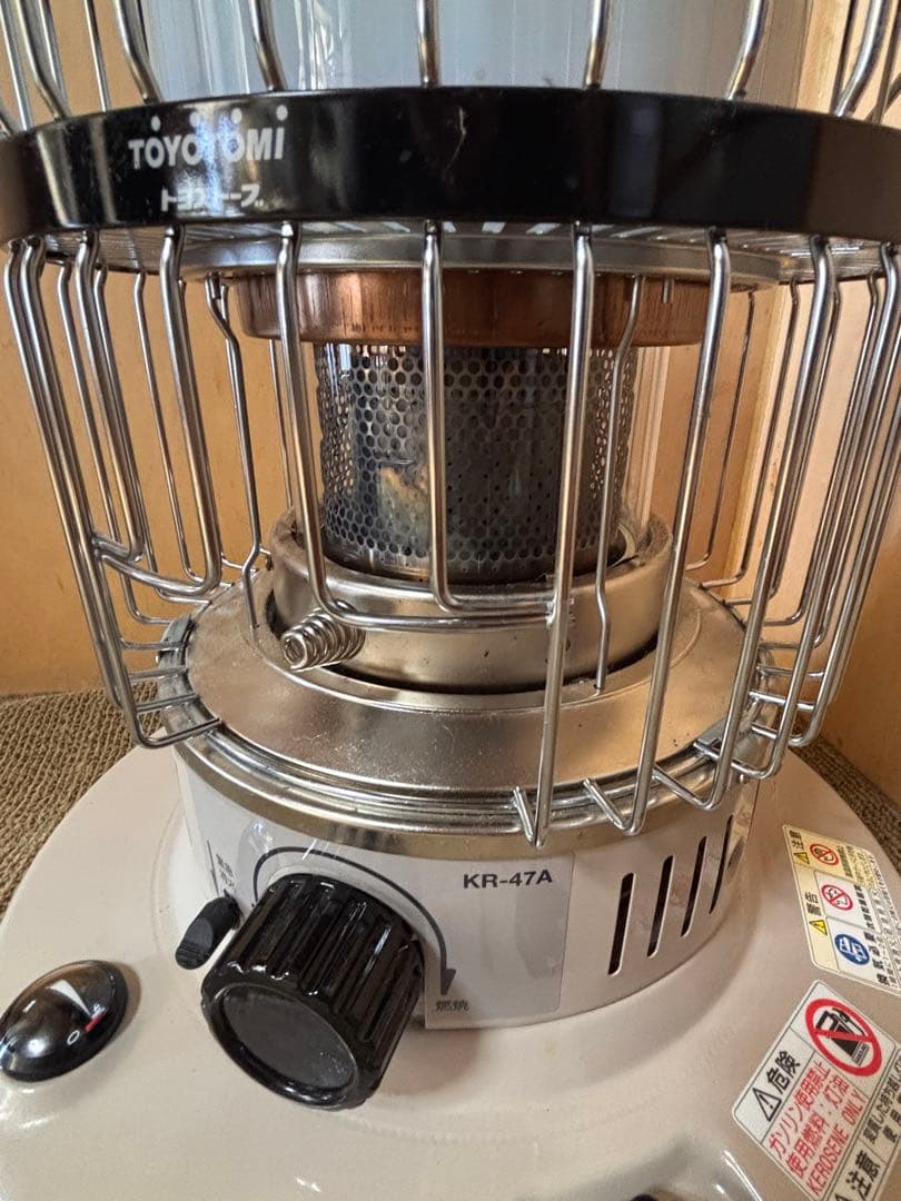 トヨトミ石油ストーブ　KR-47A 21年製