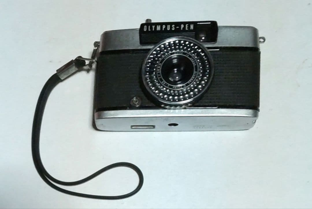 Olympus PEN EE-3 フィルムカメラ