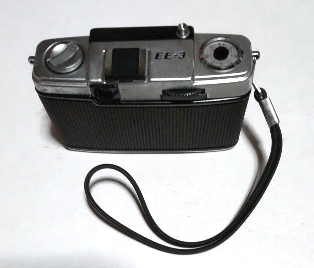 Olympus PEN EE-3 フィルムカメラ