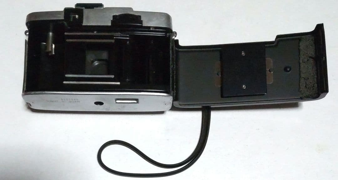 Olympus PEN EE-3 フィルムカメラ