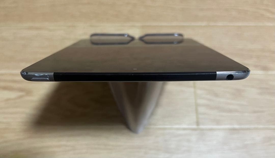 iPad mini 4 Wi-Fi+Cellular 16GB SIMフリー良品