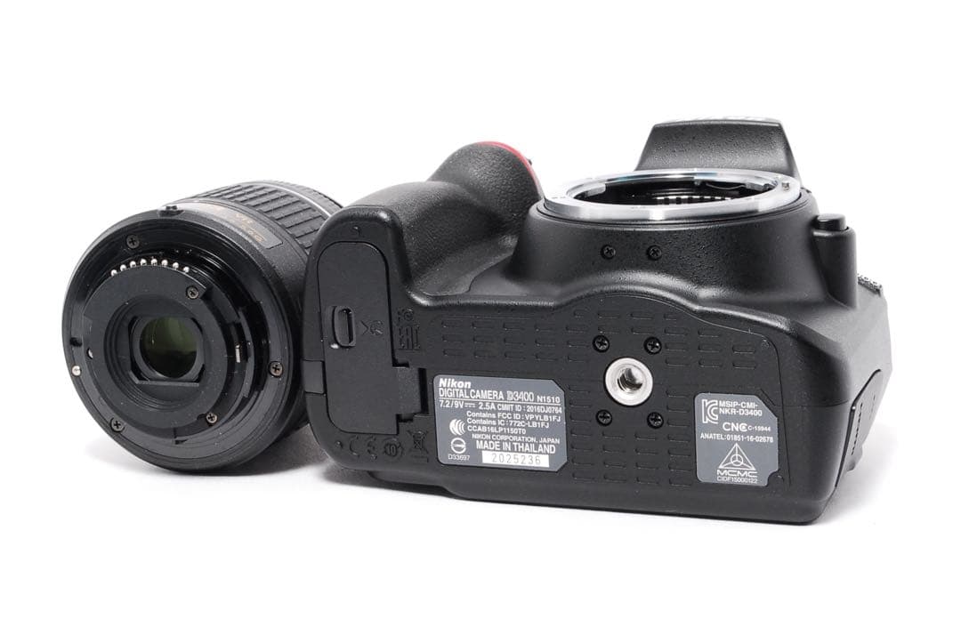 ショット数少なめ◆新品級◆Nikon D3400◆高性能AF-P◆一眼レフカメラ