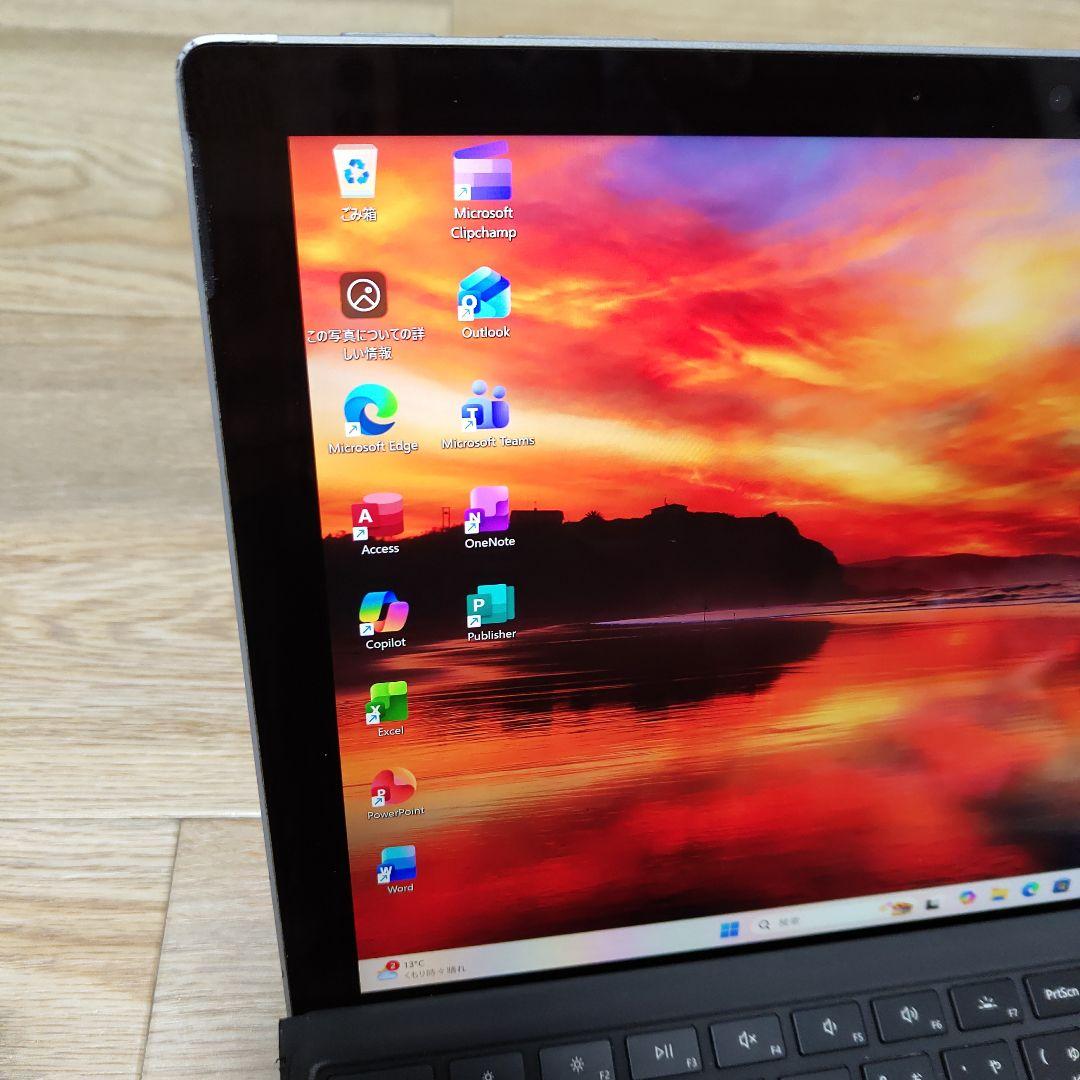 Windowsタブレット本体 Microsoft Surface Pro 7 i5/8GB/256GB