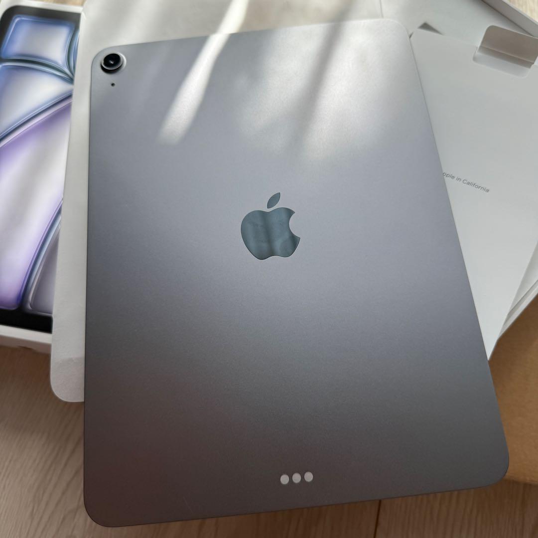 Apple iPad Air (M3) 256GB スペースグレー
