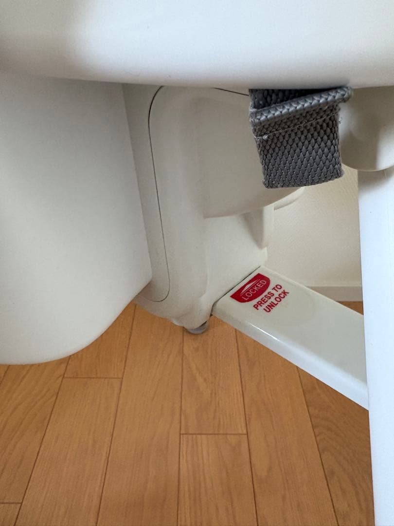 【美品】BABYBJORN ベビーチェア ハイチェア ベビービョルン