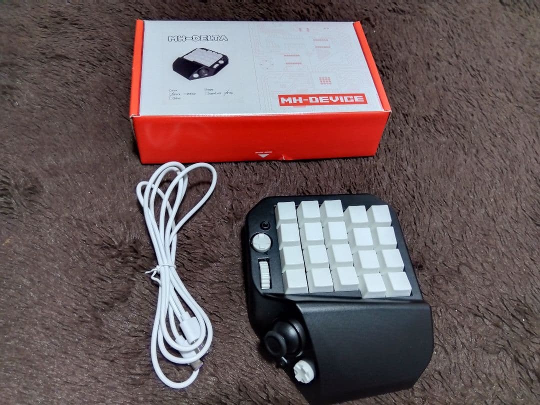 ​【左利き用】MH-DEVICE MH-Delta 片手ゲーミングキーパッド