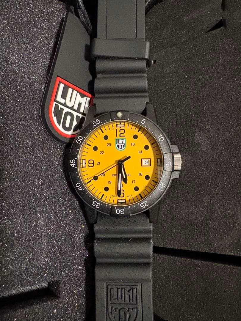 ￼ルミノックス グリーンロゴ イエロー