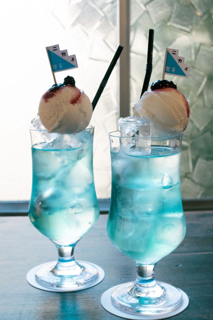 【値下げ】【美品】Nikon Z fc ミラーレスカメラ シルバー レンズキット