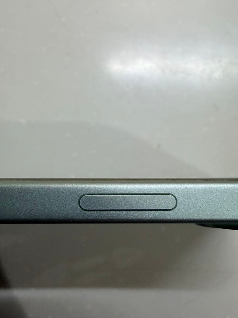 iPhone15 グリーン128GB バッテリー最大容量88%