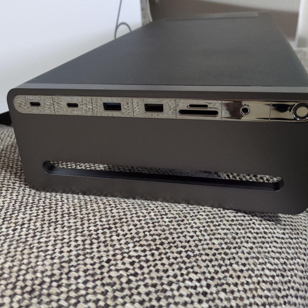 Anker 675 USB-C ドッキングステーション モニター台
