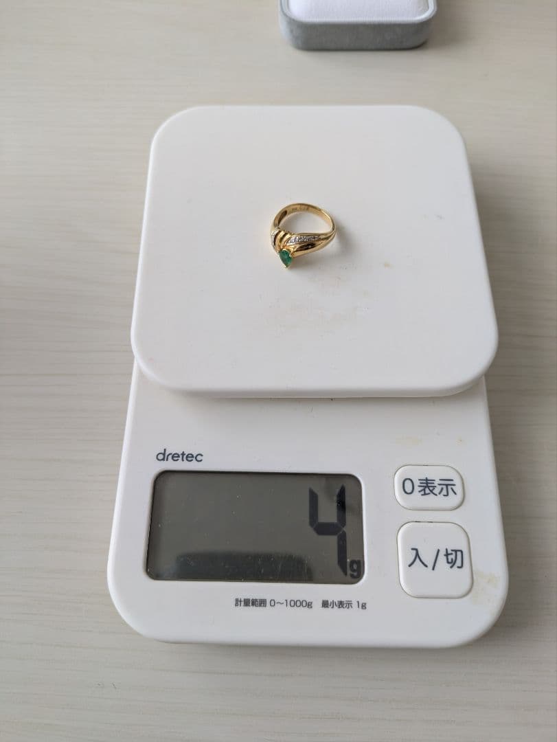 750　指輪　約4g　リング　K18　ゴールド