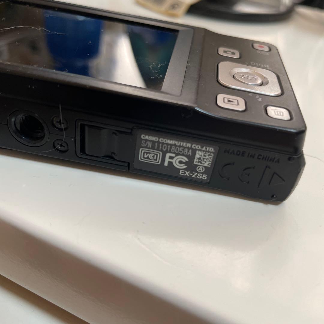 平成レトロカメラ CASIO EXILIM EX-ZS5 デジカメ