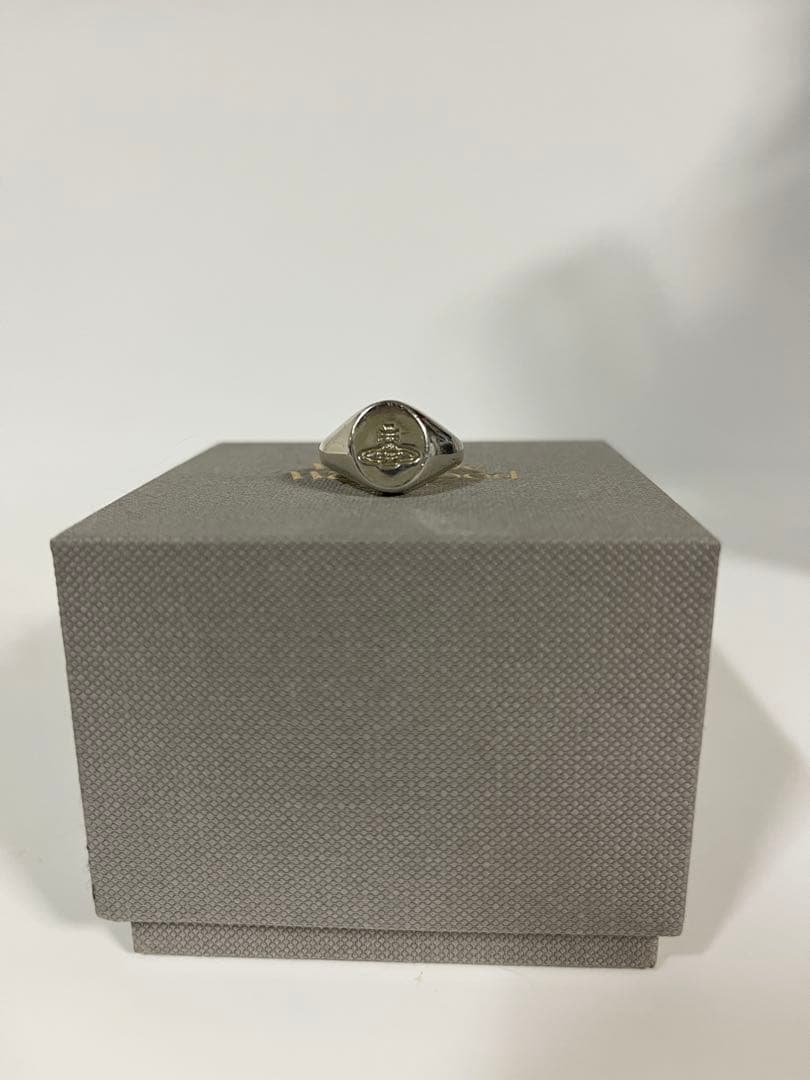 Vivienne Westwood スタンプリング