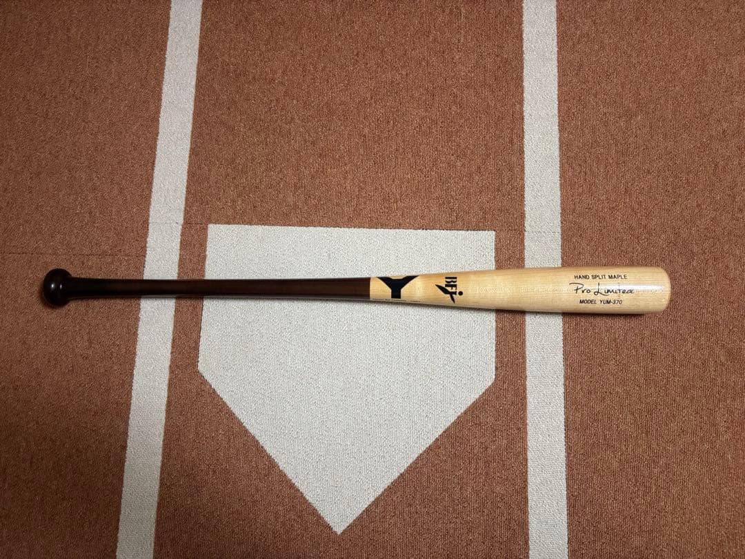 最終値下げ！　ヤナセ 硬式木製バット ハードメイプル セミトップ　YANASE