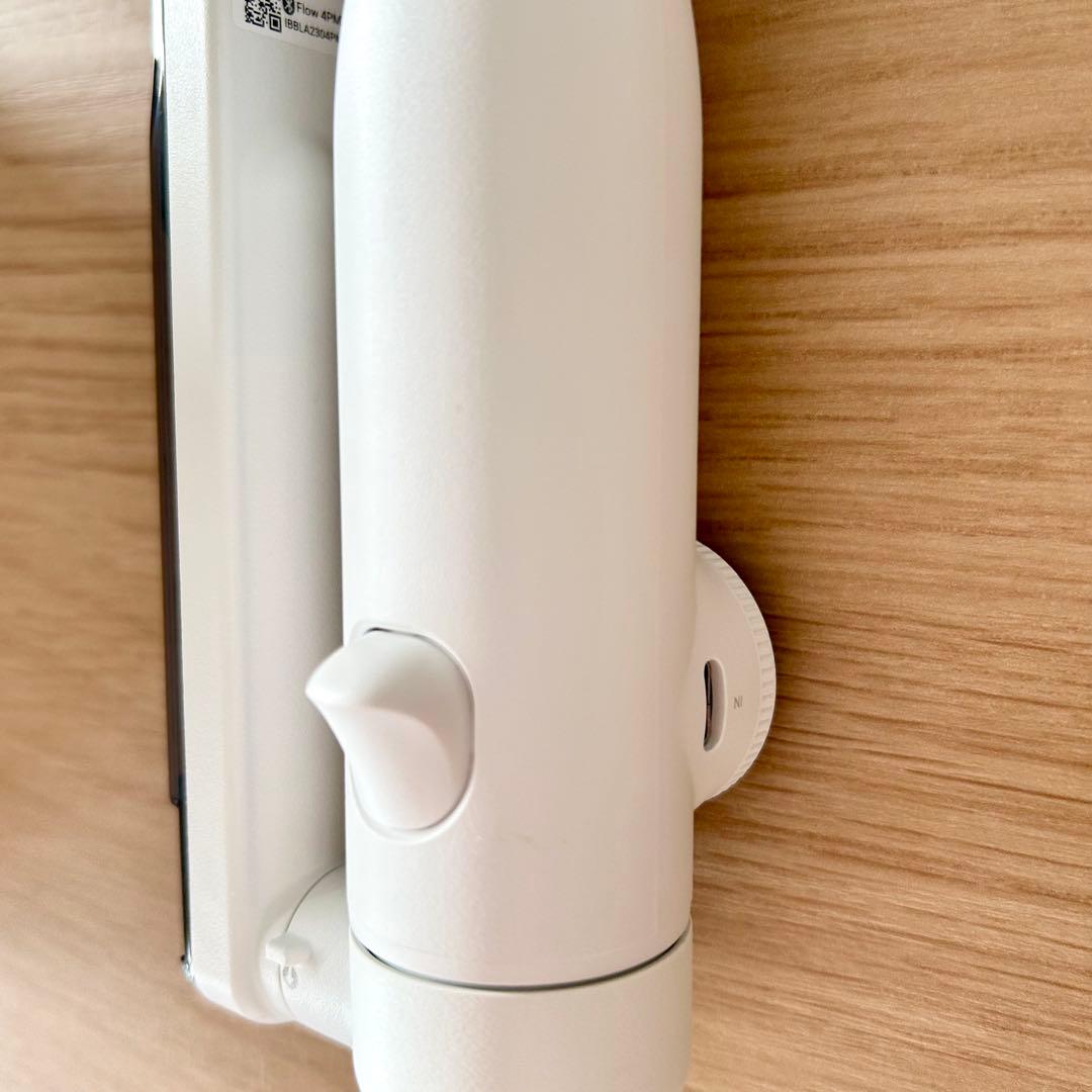 Insta360 Flow Standalone スマートフォン用ジンバル