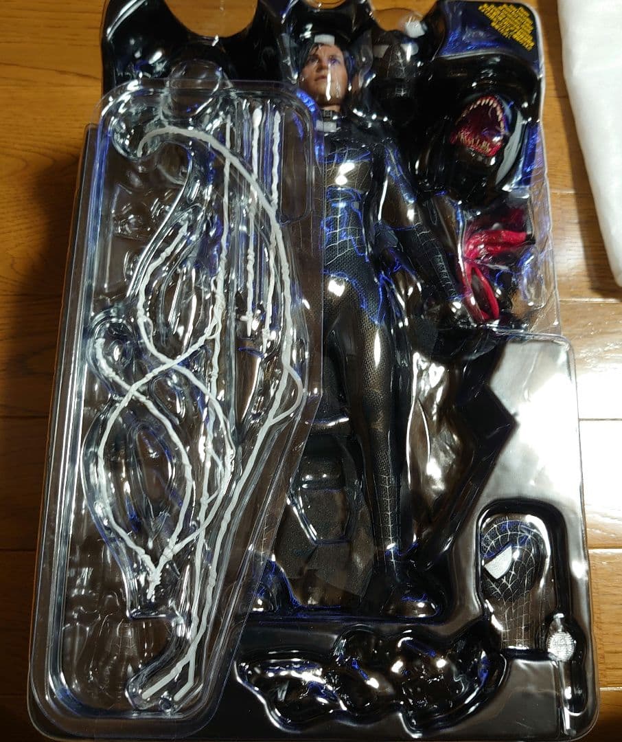 土日限定価格 ホットトイズ スパイダーマン3 1/6フィギュア