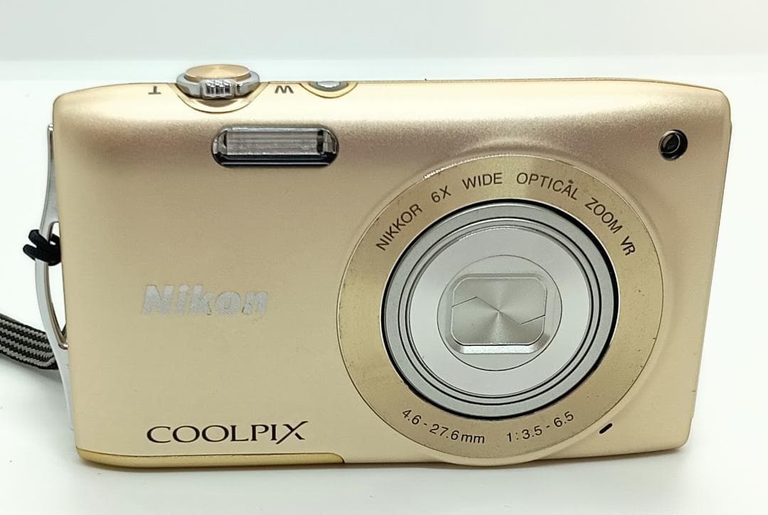 デジタルカメラ Nikon COOLPIX S3300 6X Zoom 16.0 Mp Gold