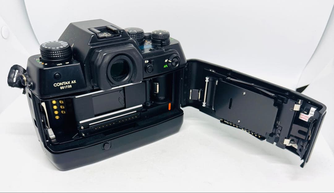 CONTAX AX ＋データバックD-8