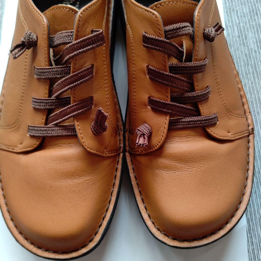 あっち様　インコルジェ　試着　ローヒールレザースニーカー　　24.5cm