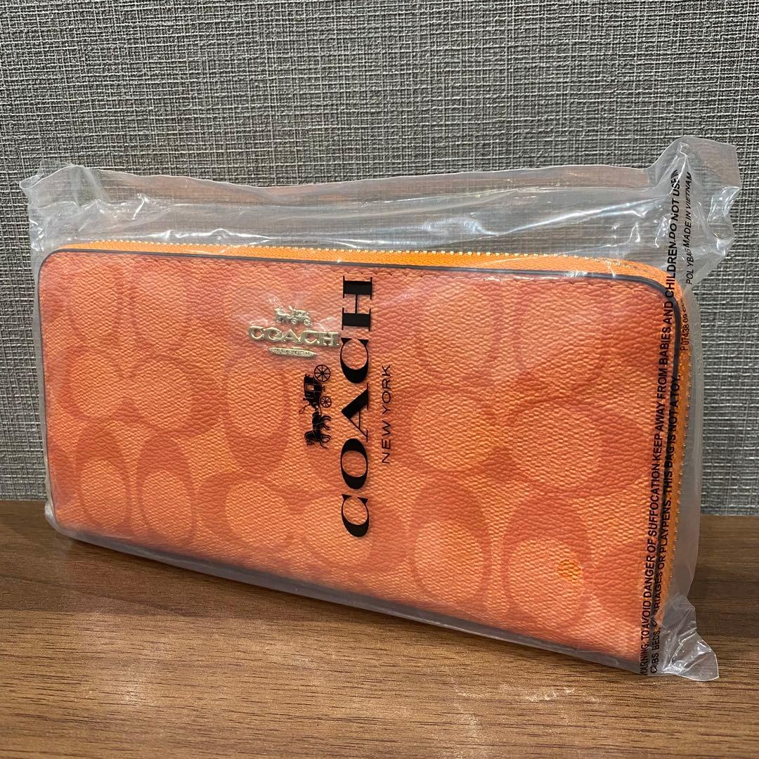【新品未開封】coach コーチ レディース　長財布　オレンジ　ウォレット　財布