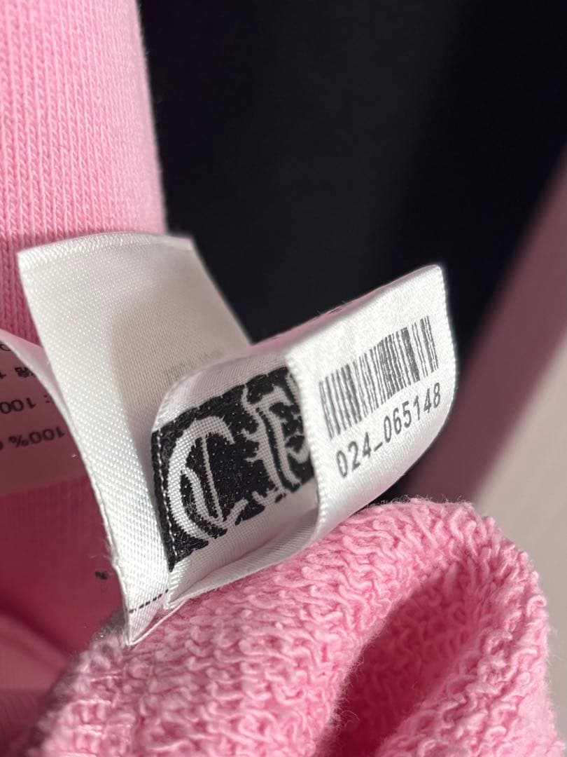 クロムハーツ パーカー ピンク