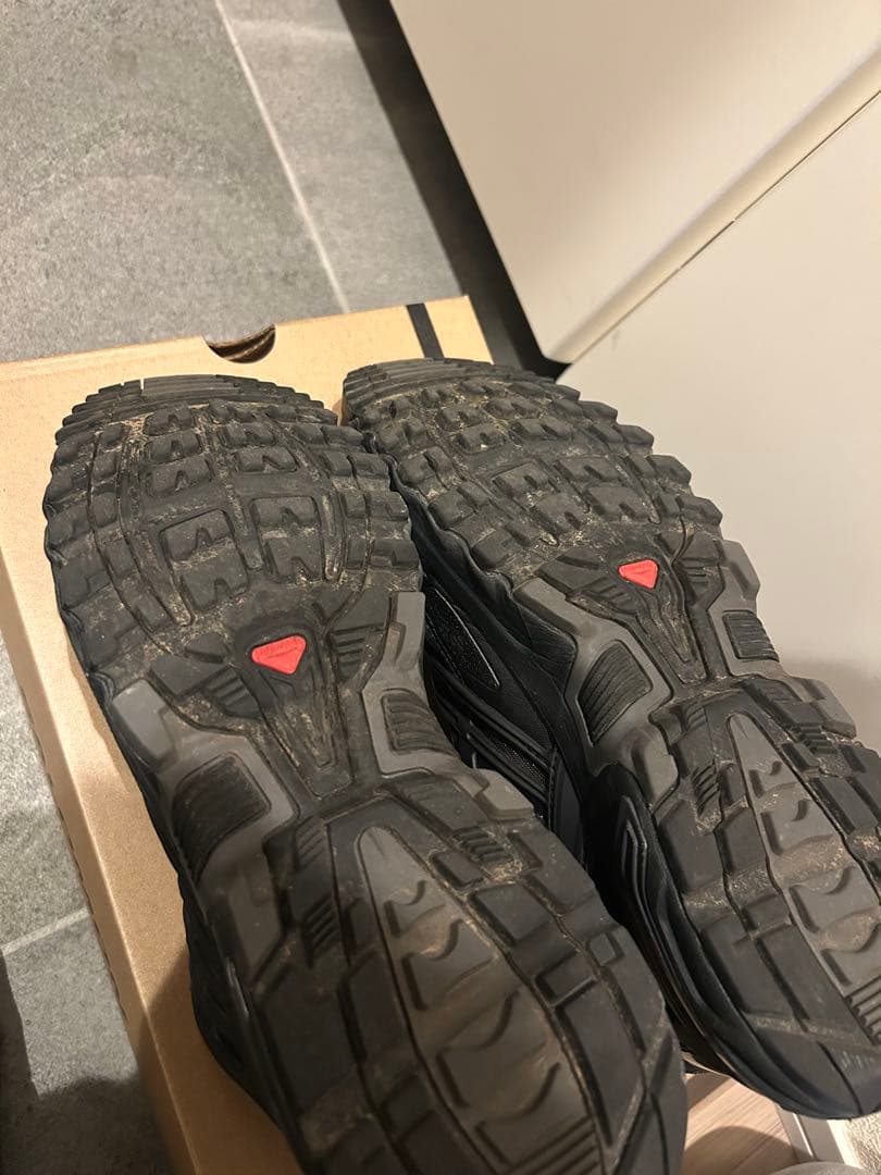 Salomon ACS PRO ブラック　28