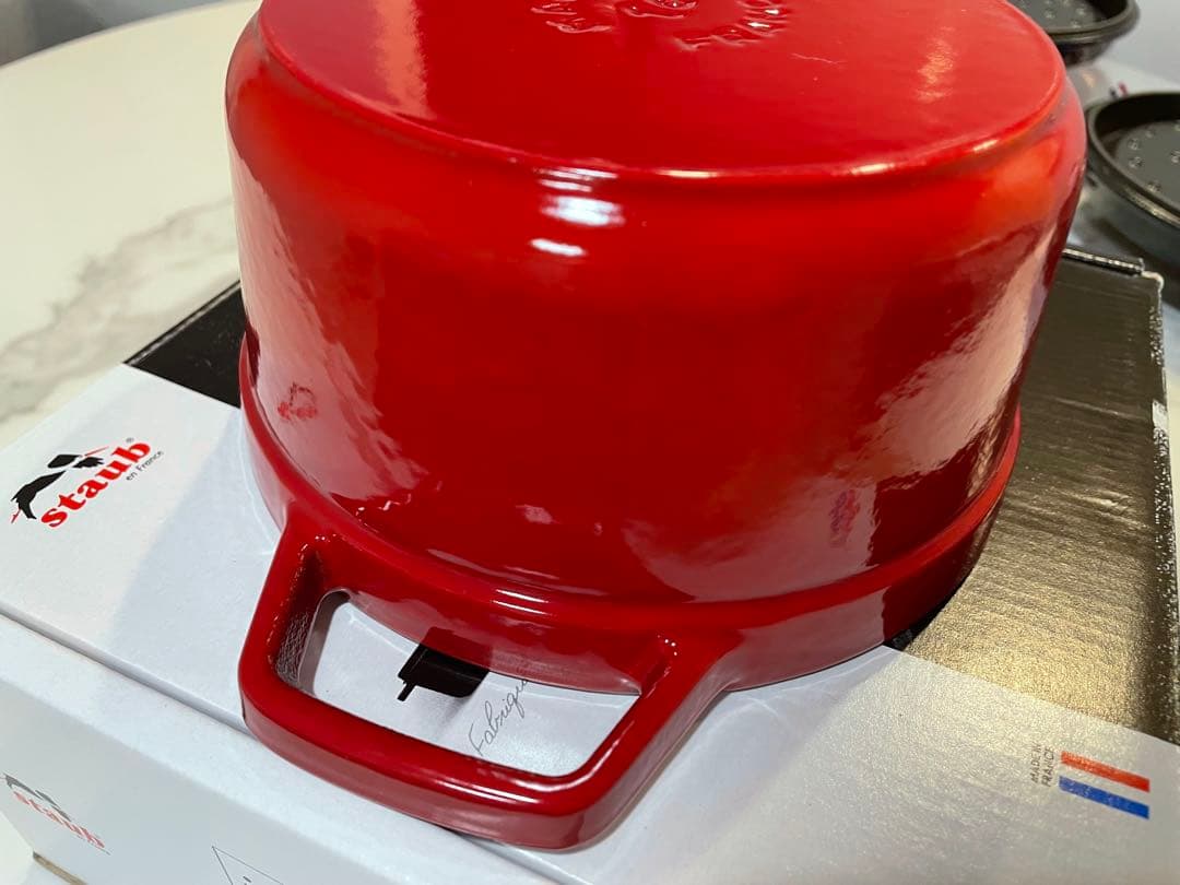 ストウブ ピコココット ラウンド 16cm チェリー