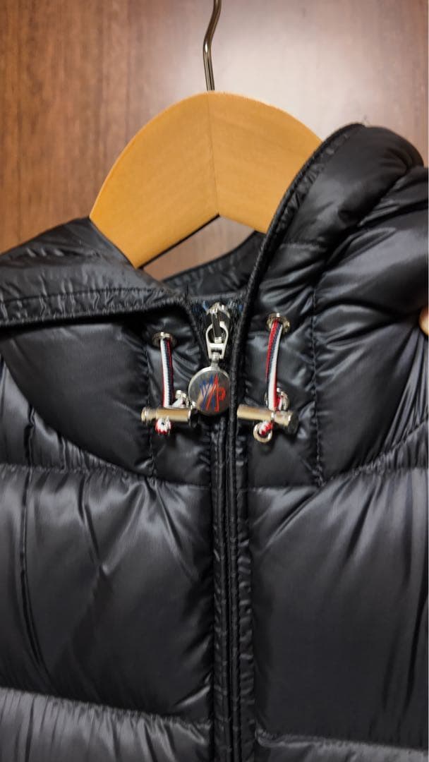 Moncler ベスト