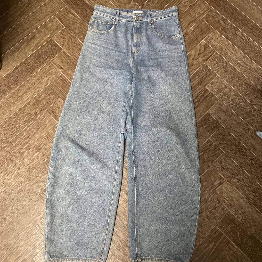 パシオーネ♡カーブデニム美品サイズ36