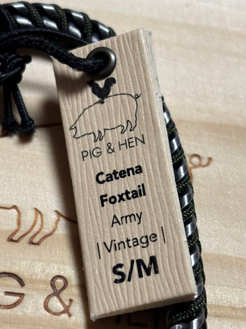 アクセサリー PIG & HEN Catena Foxtail Army S/M