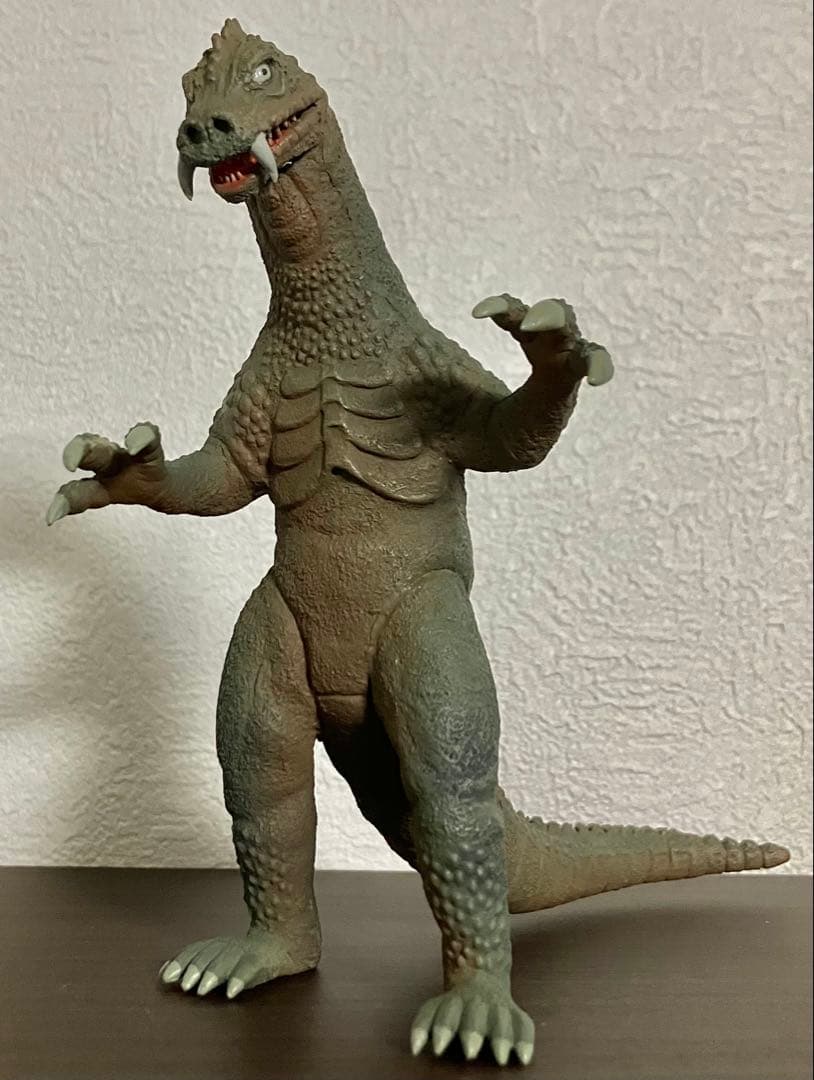 アルバトロスジャパン　地球防衛軍秘密基地本部　灼熱怪獣アロン　マグマ大使