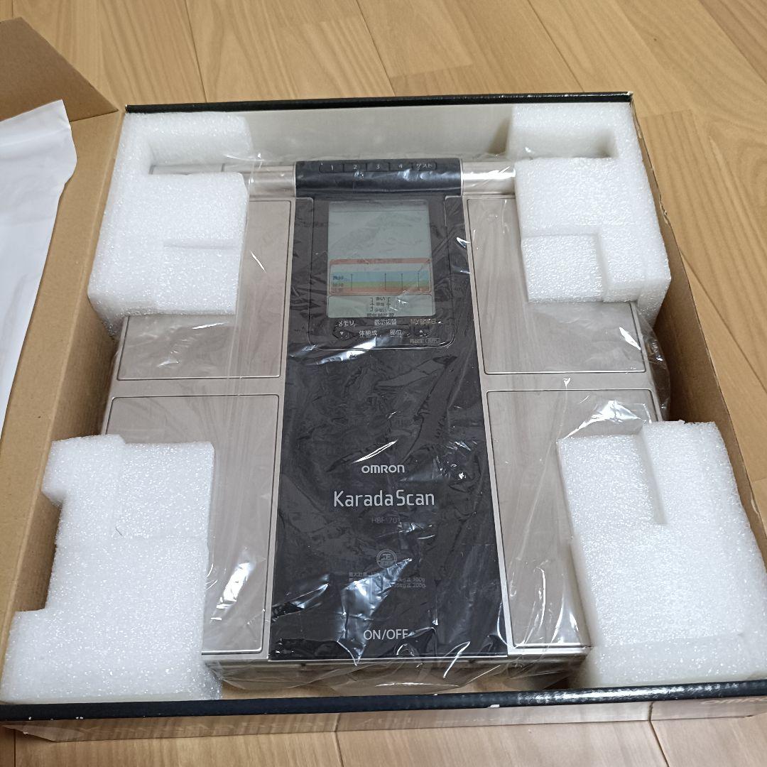【新品】OMRON　カラダスキャン HBF701 カラダスキャン　体重体組成計