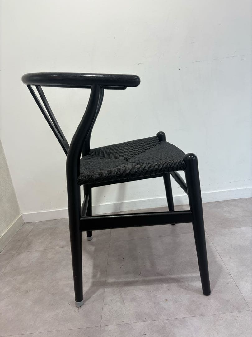 カール・ハンセン&サン　ブラック　Yチェア　CH24