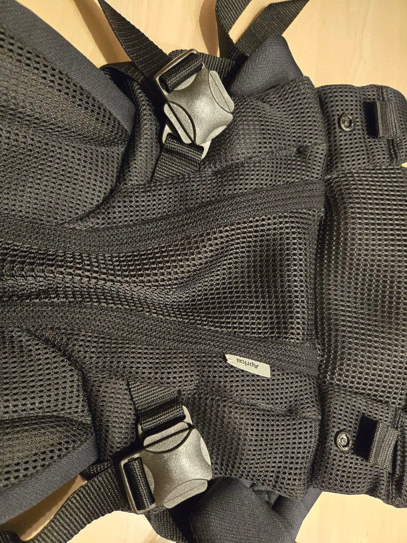 Aprica ラクリス 抱っこ紐 付属品なし