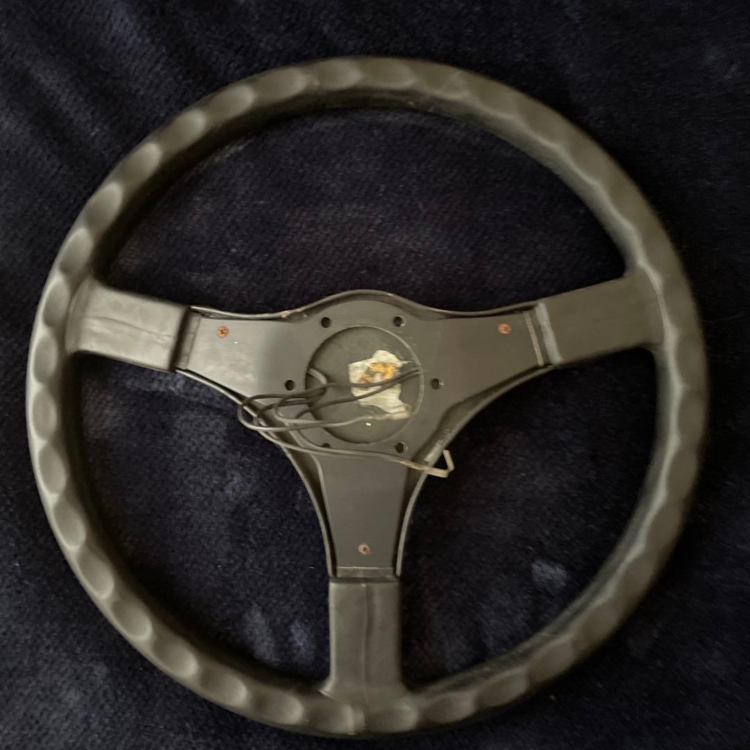 ELEGANZA ステアリング 3本スポーク ブラック　イタリア製