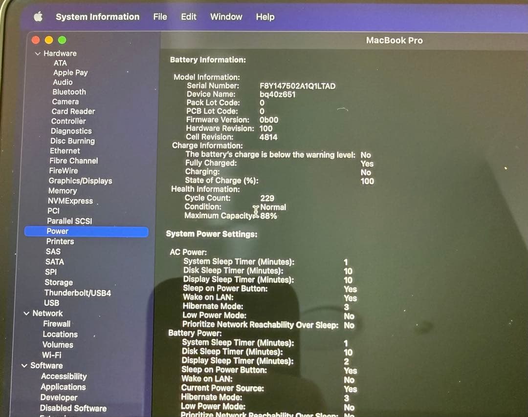 R*i様 MacBook Pro 14インチ M1 Pro 2021 16GB/
