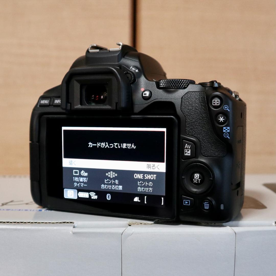 ★キャノン EOS Kiss X10 ダブルズームキット（黒）美麗！★