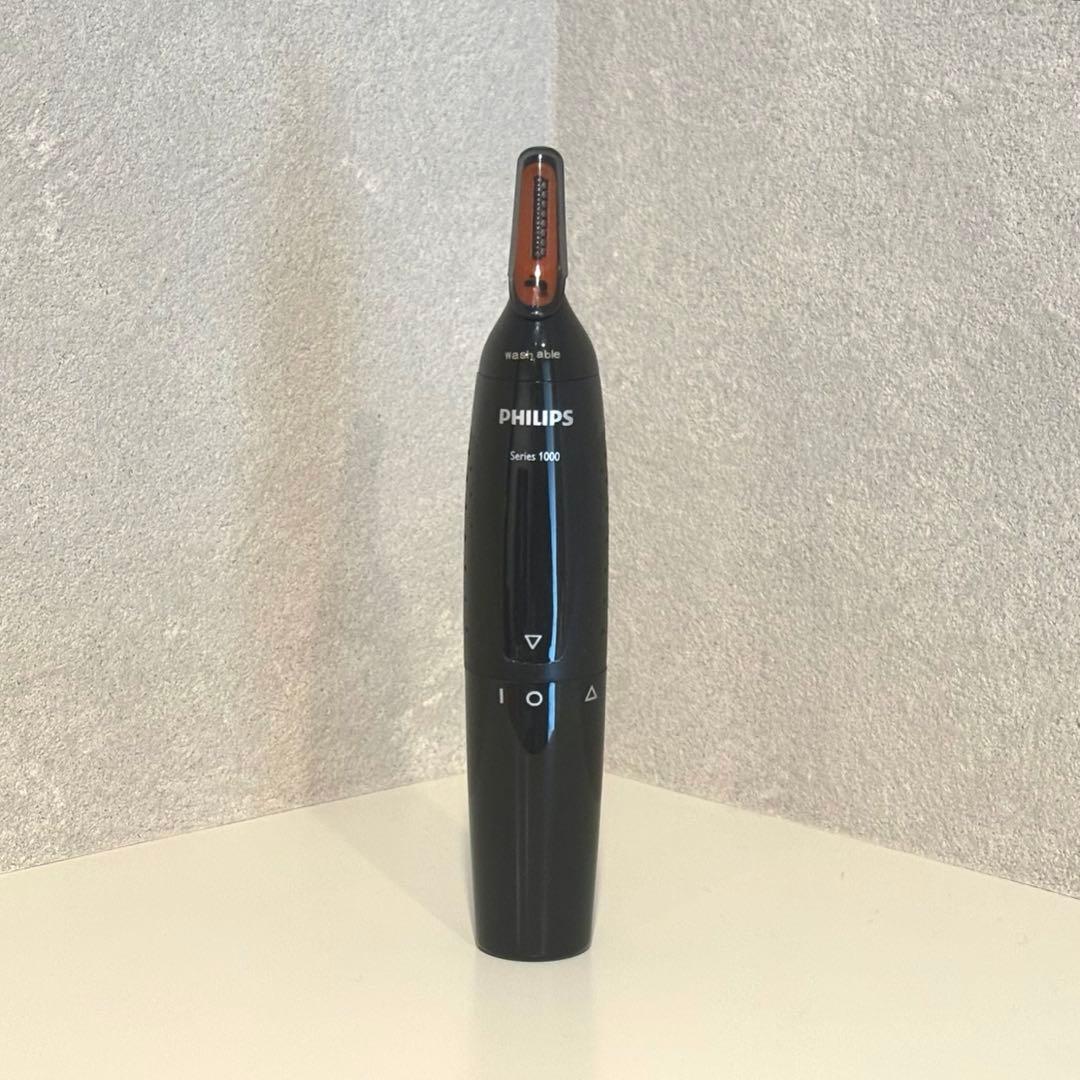 PHILIPS フィリップス　Series 1000 鼻毛 耳毛トリマー