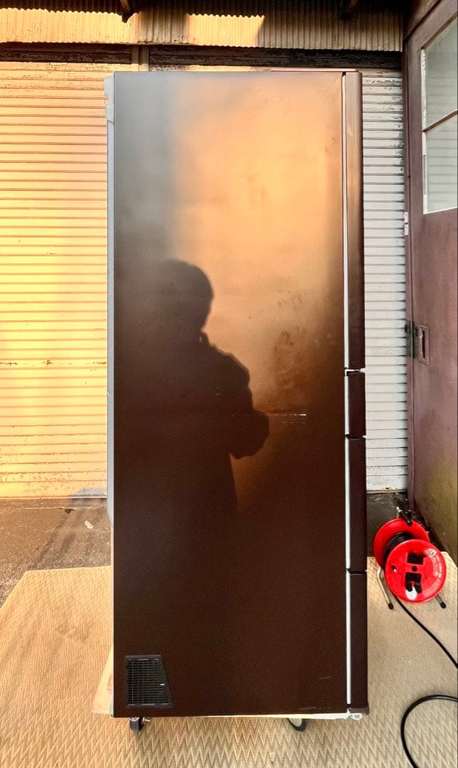 ③2018年製日立ノンフロン冷凍冷蔵庫 R-HW60J