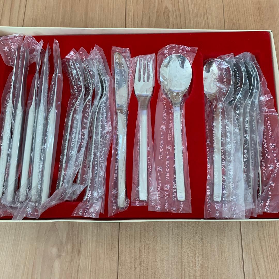 【未使用品】ツヴィリング カトラリーセット 18本