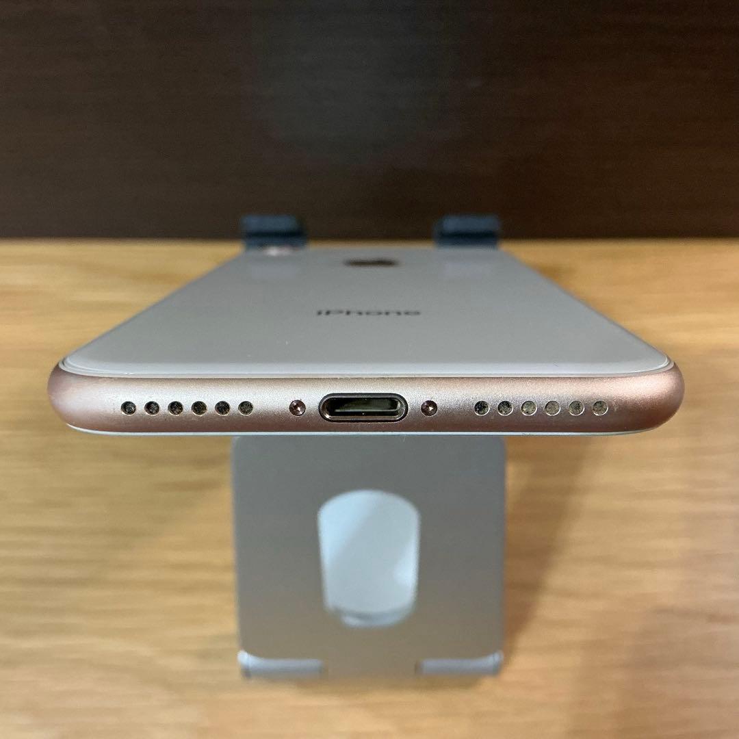 お*り様 【画面表示留意点あり】 iPhone8 64GB SIMフリー