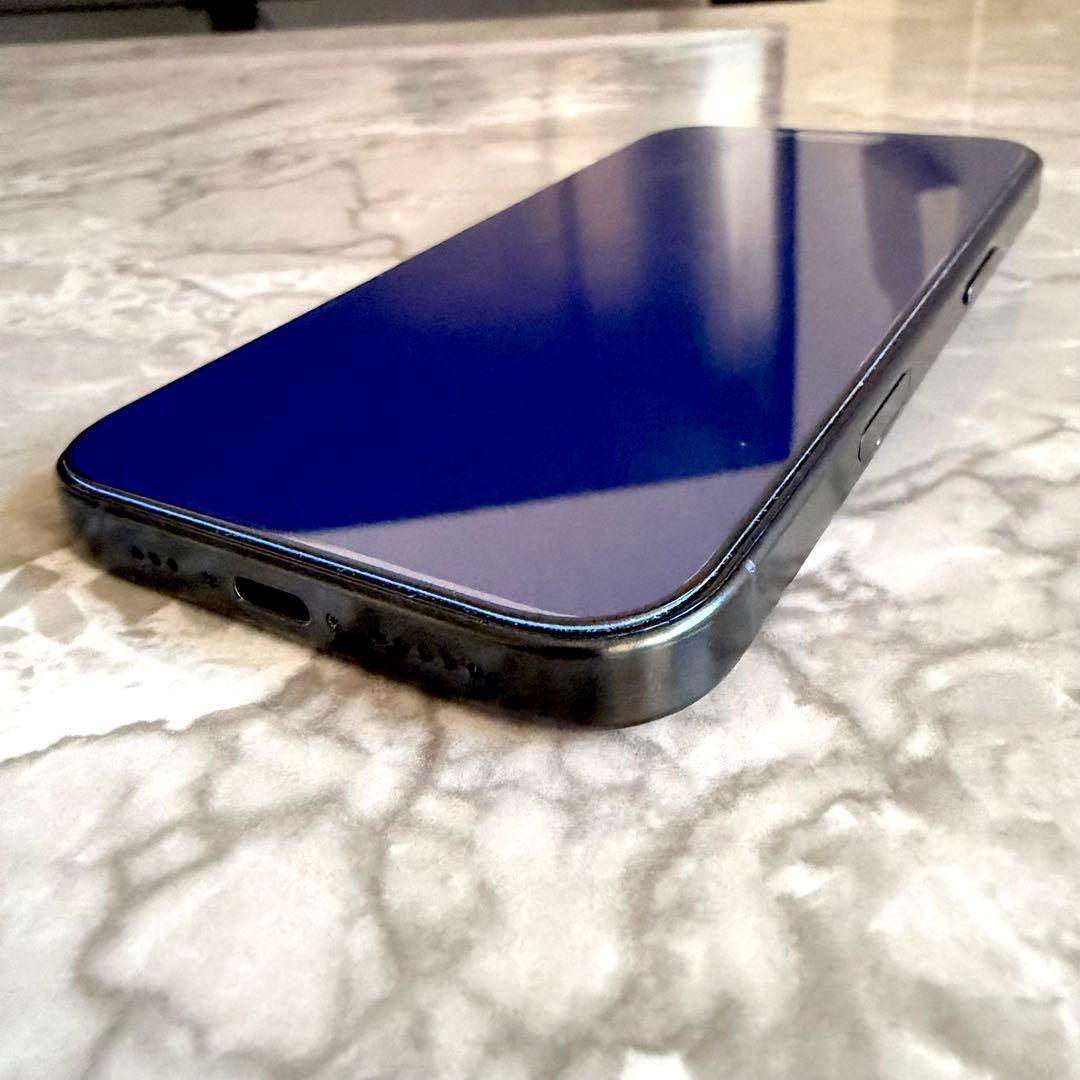 【超美品】Apple iPhone16pro 黒 128GB SIMフリー