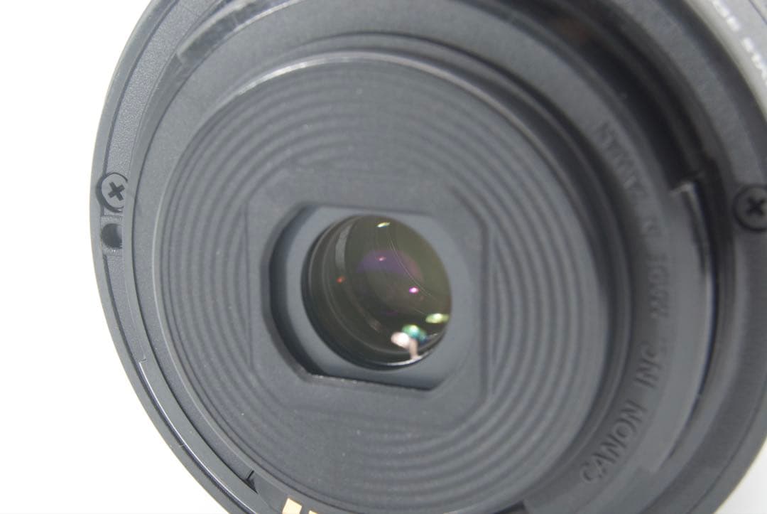 近くから遠くまで撮れる❣️Canon EOS Kiss X10 ダブルレンズ