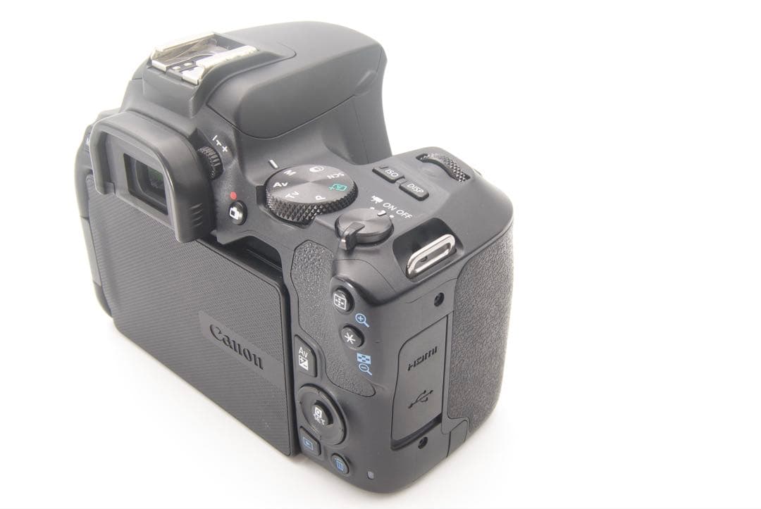 近くから遠くまで撮れる❣️Canon EOS Kiss X10 ダブルレンズ