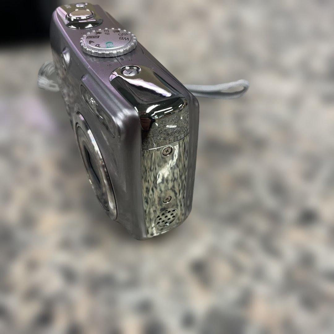 u*）様 ★Nikon ニコン デジタルカメラ COOLPIX P4 VR コン